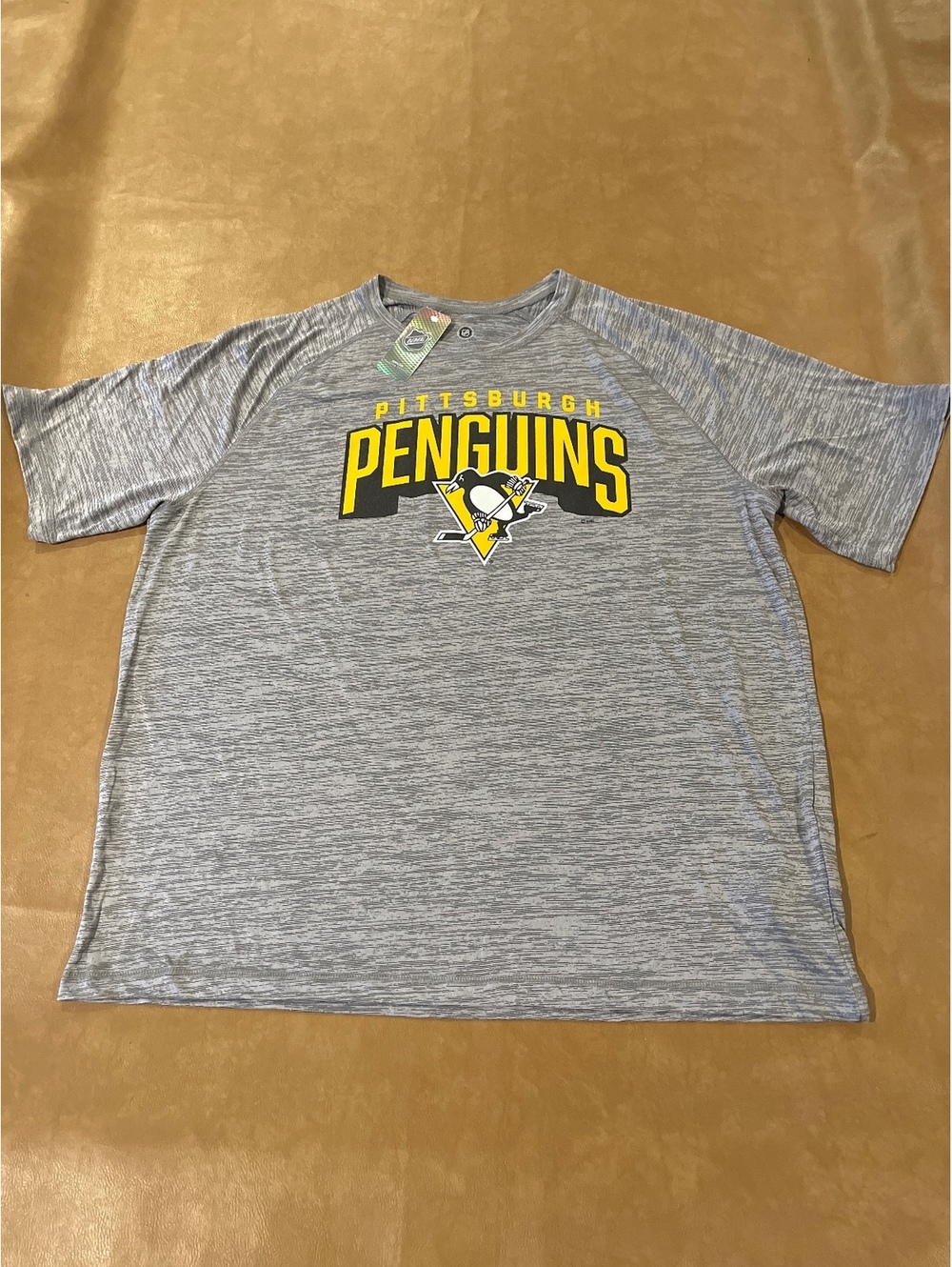 Pittsburgh Penguins Shirt (Adult 2XL) NWT